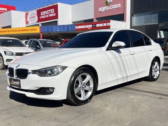 BMW 320i 2.0 16V TURBO ACTIVE FLEX 4P AUTOMÁTICO BMW 320i 2.0 16V TURBO ACTIVE FLEX 4P AUTOMÁTICO
